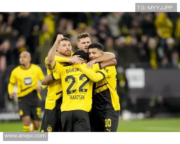 德甲精彩对决多特蒙德与皇马战成平局神扑瞬间震撼全场十大进球回顾