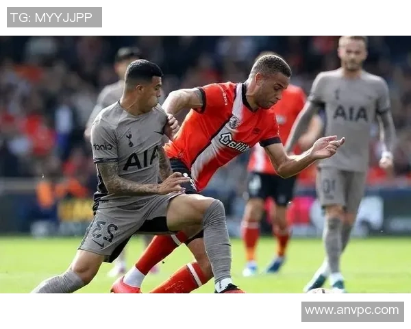 中超精彩对决巴黎圣日耳曼逆转热刺补时绝杀引发全场狂欢